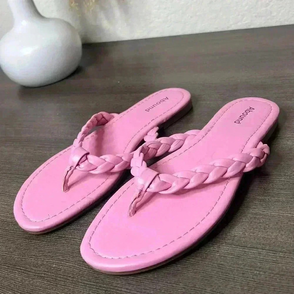 ABOUND Braided Thong Sandals Womens Size 7.5 - Picture 1 of 12